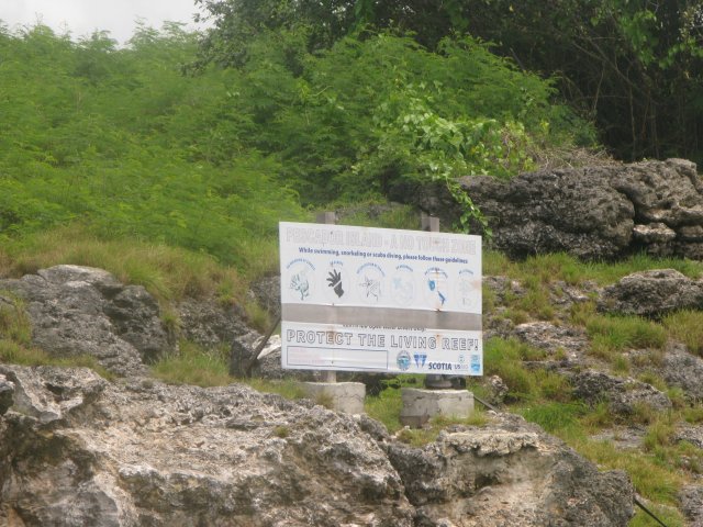 Filip121.JPG - Pescador Islands oficiella nationalparks skylt
