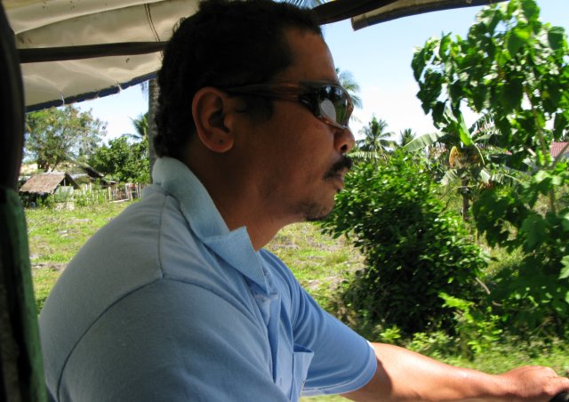Filip131.jpg - Min störtcoola chaffis till Moalboal när jag skulle tillbaka till Cebu och flyget.