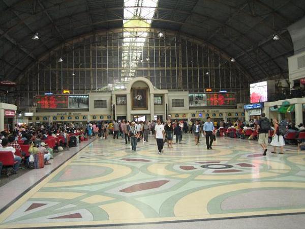 bk5.jpg - Bangkok centralstation!